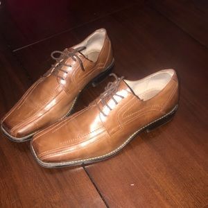 Men’s shoes